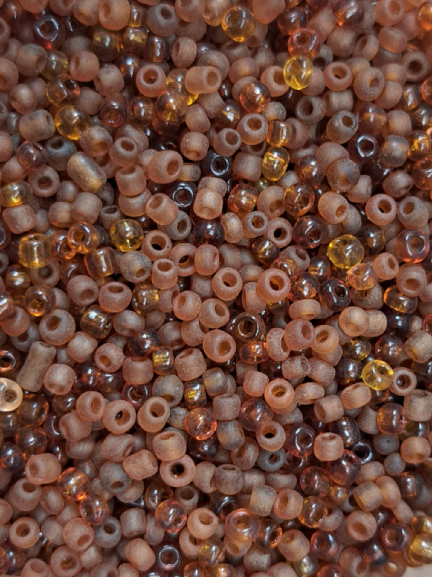 Rocailles bruin mat 86ID309