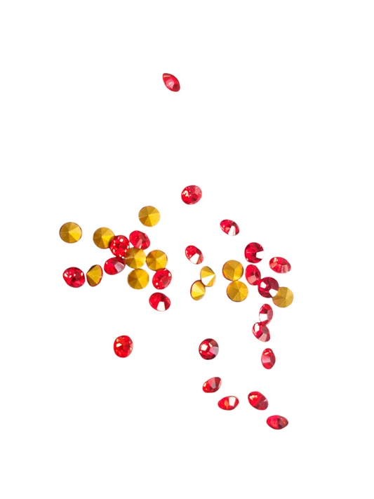 Strassteentjes rood 4mm STRAS112R
